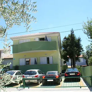 https://villa-victory.in-istria.net
